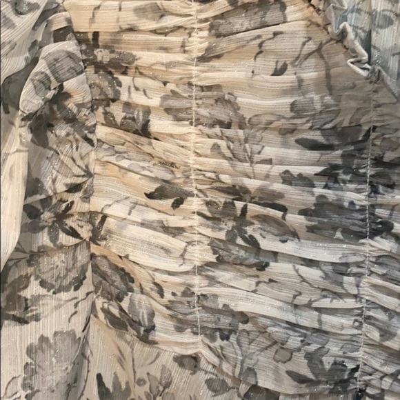 NWOT maison d’amelie women’s floral‎ top - Picture 7 of 9